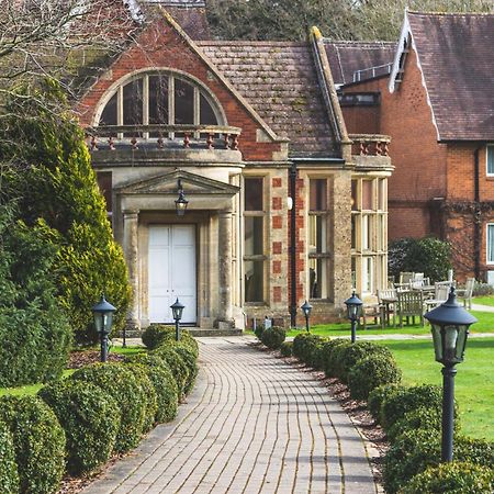 Audleys Wood Hotel, Basingstoke Esterno foto
