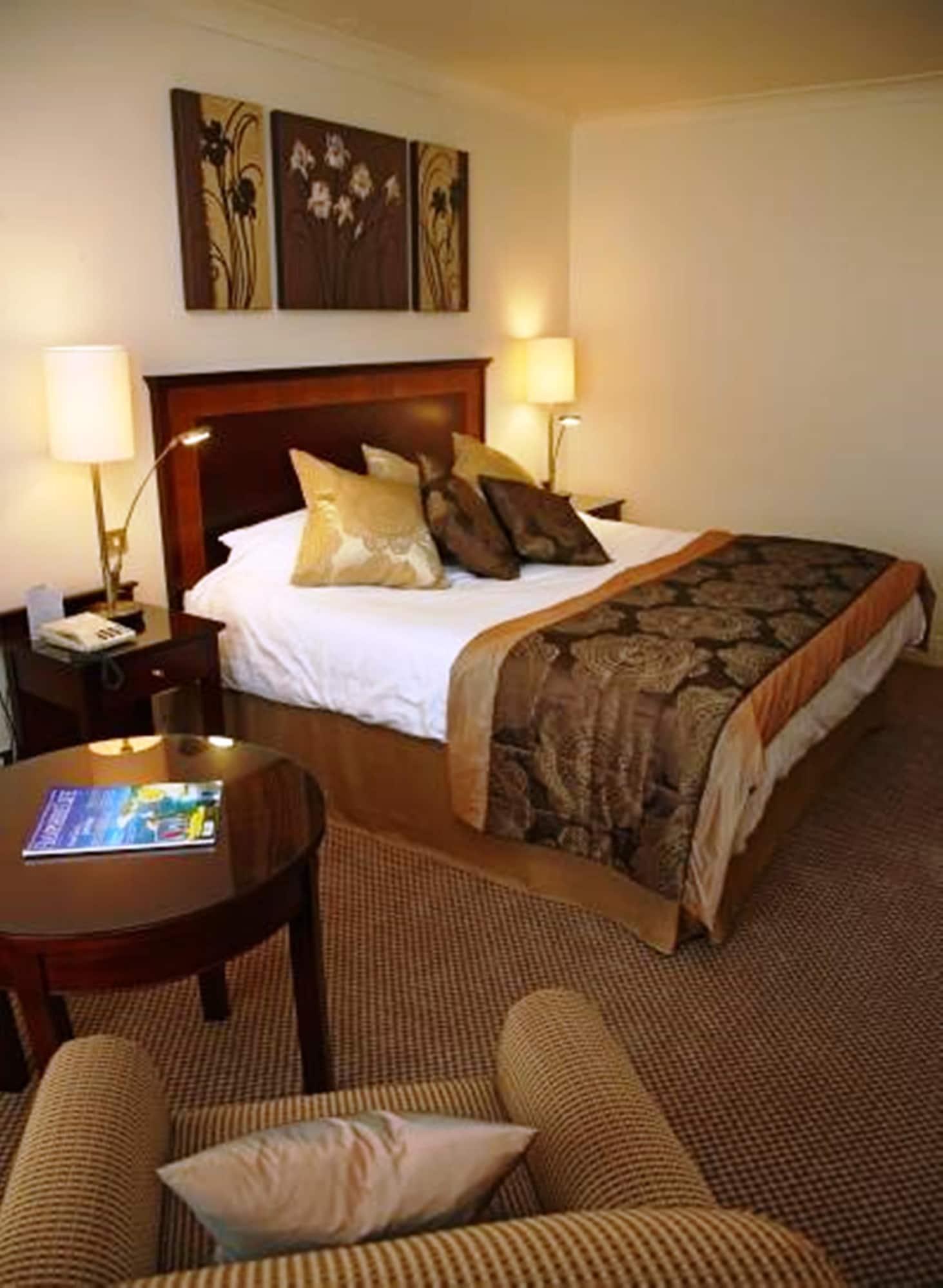 Audleys Wood Hotel, Basingstoke Esterno foto