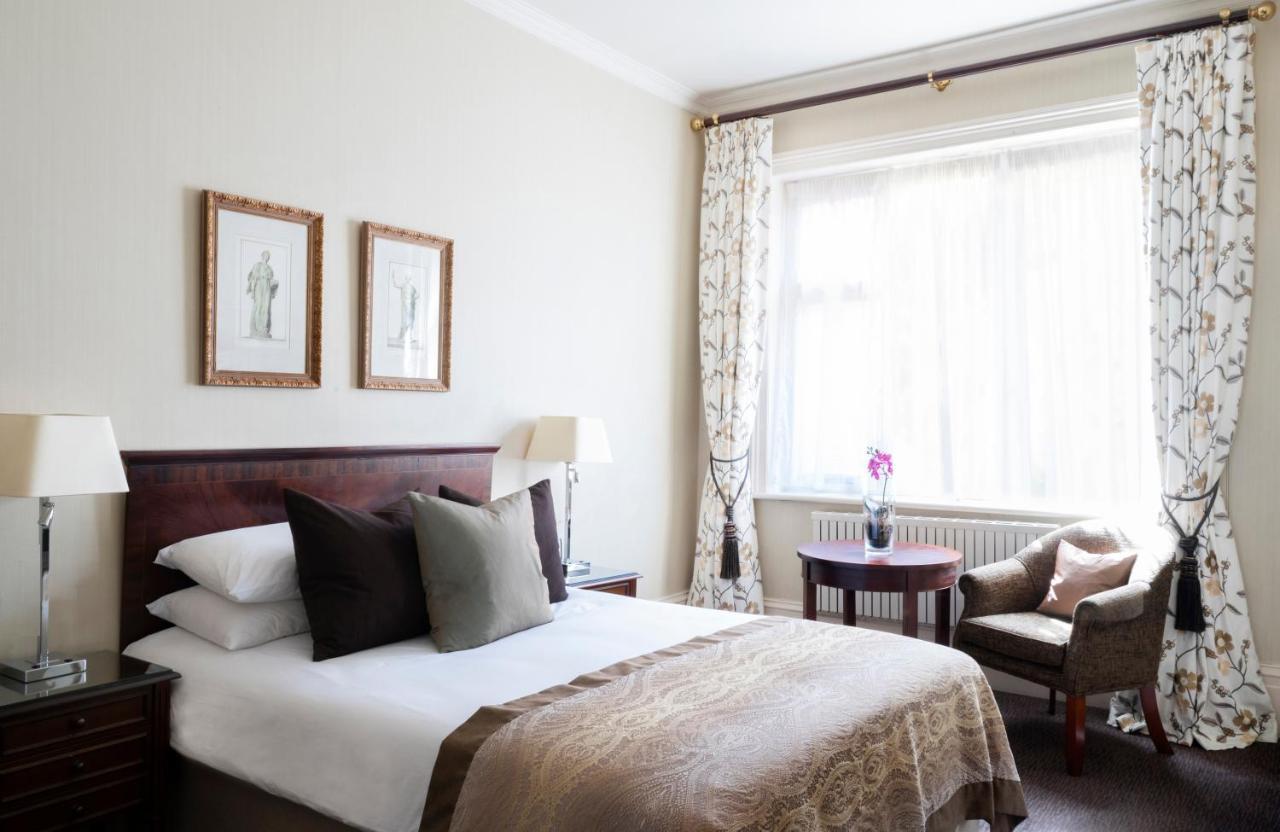 Audleys Wood Hotel, Basingstoke Esterno foto