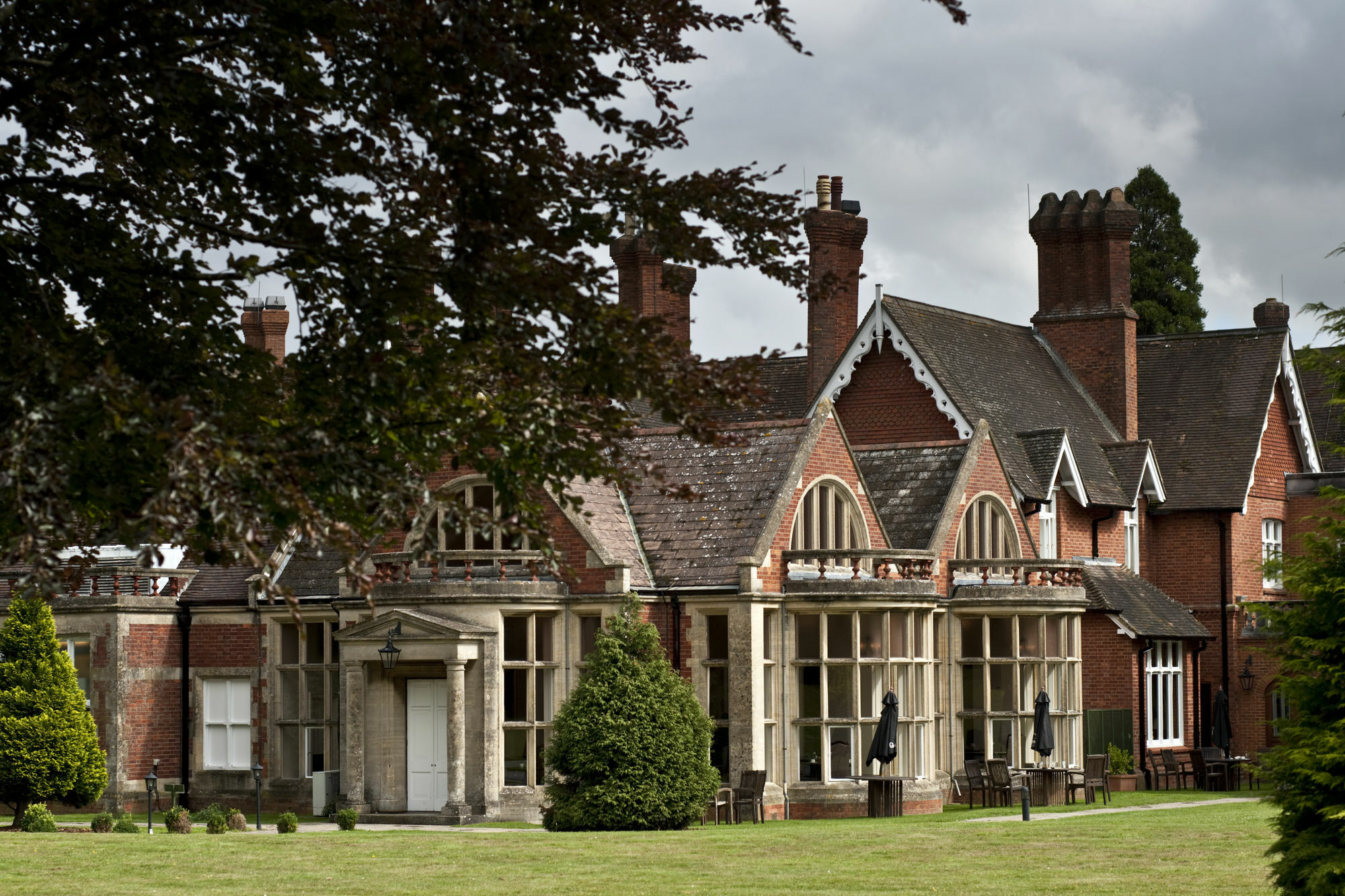 Audleys Wood Hotel, Basingstoke Esterno foto